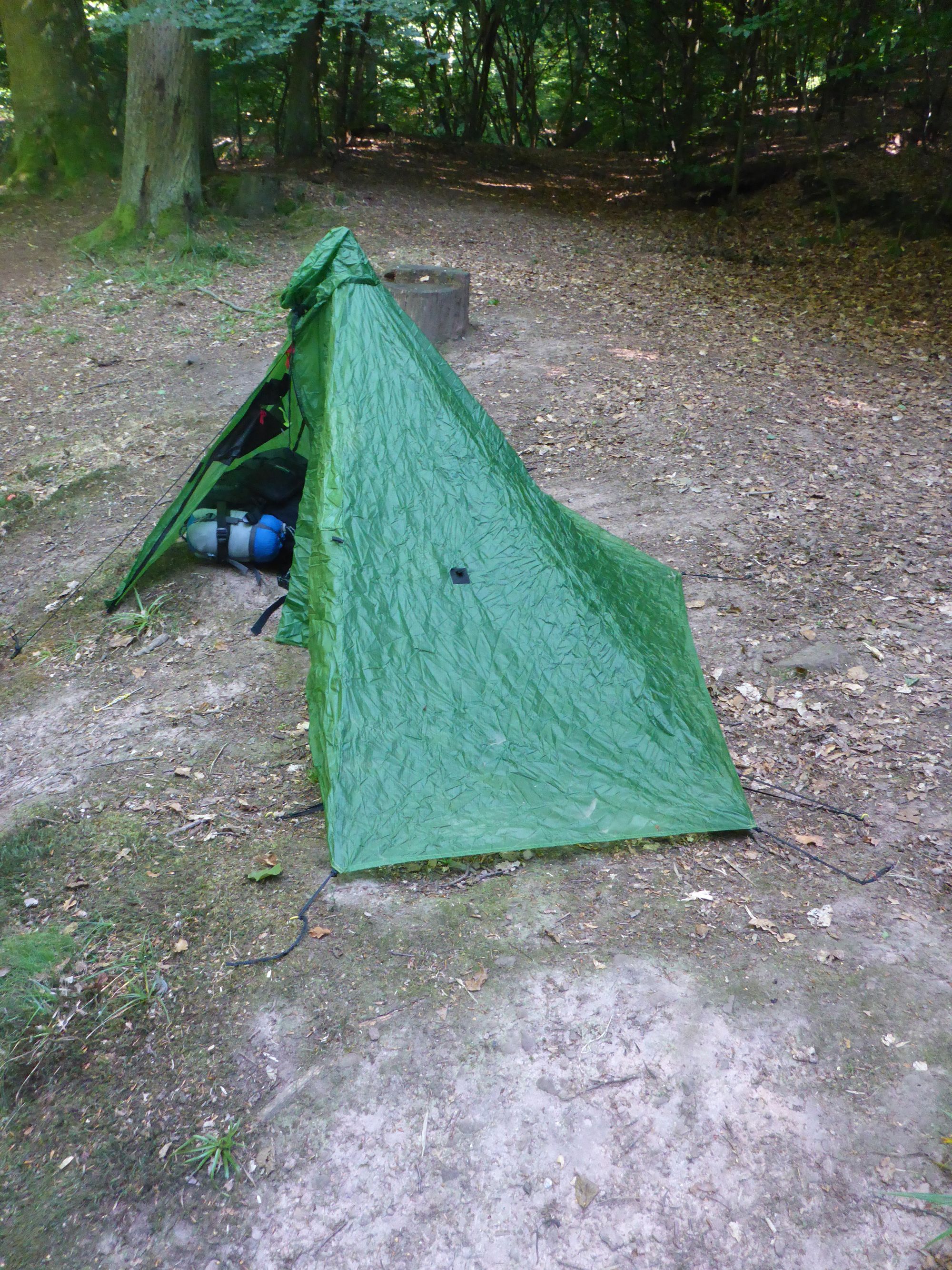 Ultraleicht & Vielseitig: Erfahrungen mit dem Six Moon Designs Gatewood Cape